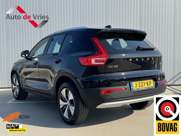 Volvo XC40 1.5 T2 95 kW image number 3