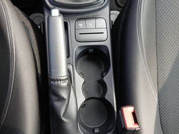Car image 26
