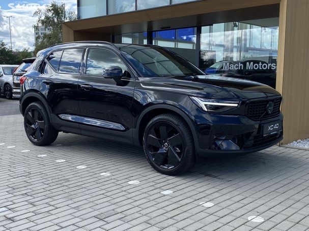 Volvo XC40 B4 Ultra 145 kW image number 2