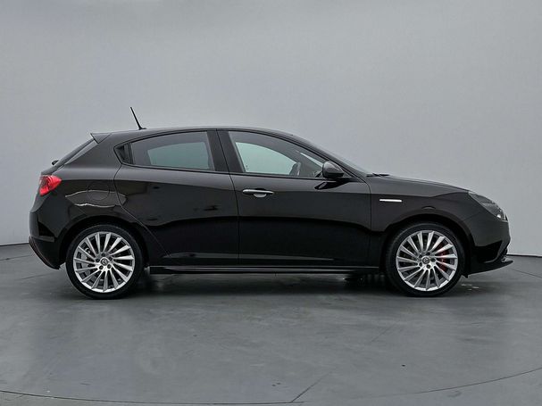 Alfa Romeo Giulietta 125 kW image number 9