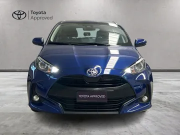 Car image 13