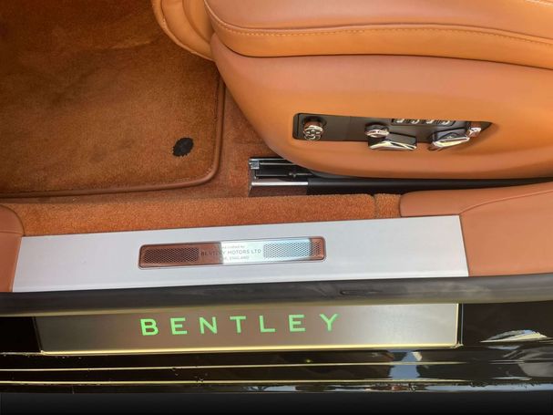 Bentley Flying Spur V8 404 kW image number 22