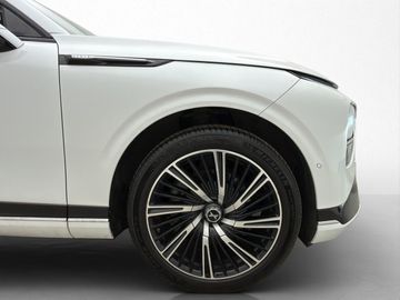 Car image 35