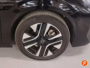 Car image 31