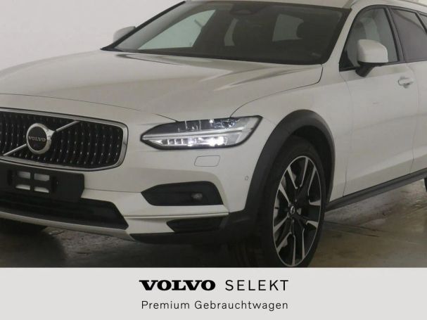 Volvo V90 Cross Country AWD 145 kW image number 18