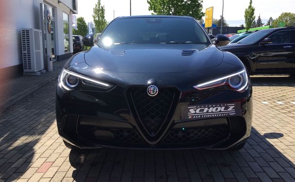 Alfa Romeo Stelvio V6 2.9 Quadrifoglio 375 kW image number 3