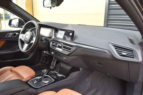 BMW 118i 104 kW image number 27