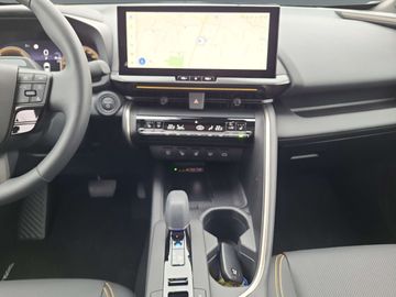 Car image 12