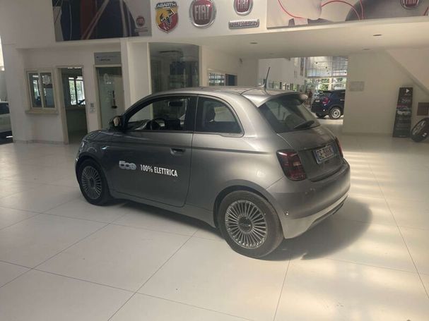 Fiat 500 e 70 kW image number 26