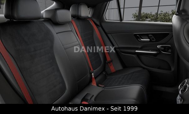 Mercedes-Benz GLC 300 de AMG Premium Plus 245 kW image number 6