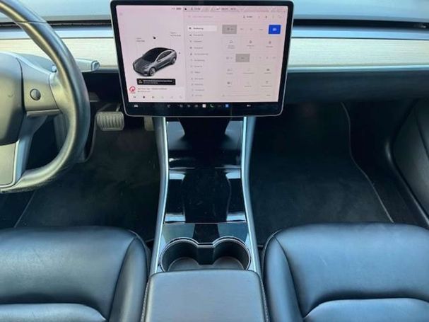 Tesla Model 3 Long Range AWD 258 kW image number 11