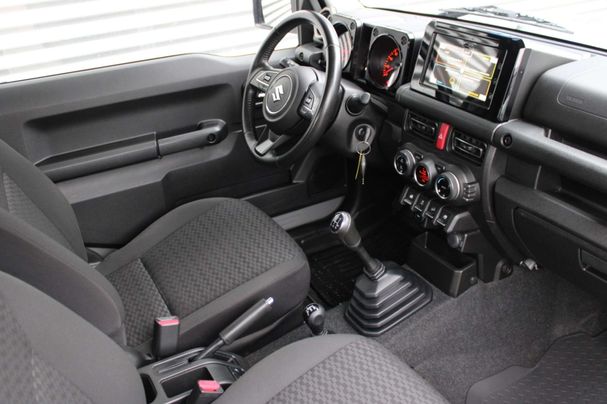 Suzuki Jimny 1.5 75 kW image number 3