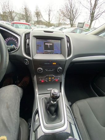 Ford S-Max 2.0 TDCi Titanium 110 kW image number 6