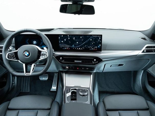 BMW 330d Touring xDrive 210 kW image number 2