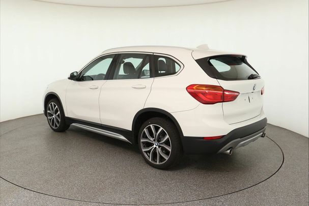 BMW X1 sDrive20i Sport Line 141 kW image number 4