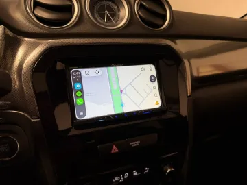 Car image 24