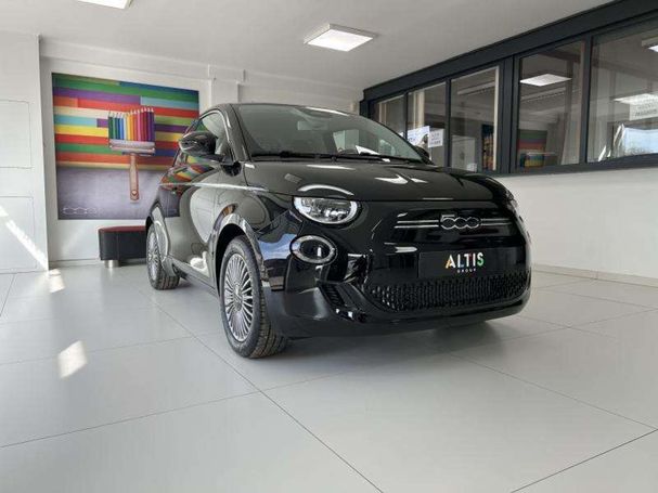 Fiat 500 e 87 kW image number 7