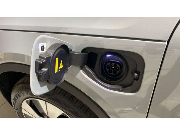 Volvo XC40 Recharge T4 155 kW image number 21