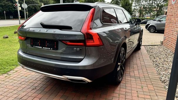 Volvo V90 Cross Country D5 AWD Pro 173 kW image number 6