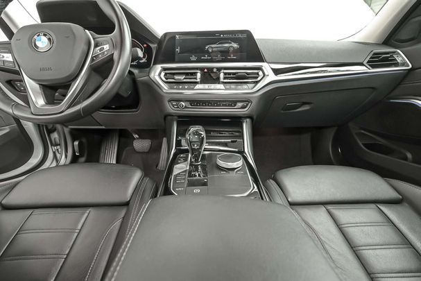 BMW 320d xDrive 140 kW image number 6