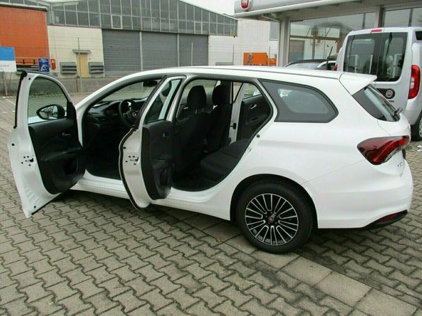 Fiat Tipo Kombi Hybrid 96 kW image number 7