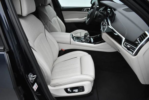 BMW X5 xDrive 210 kW image number 12