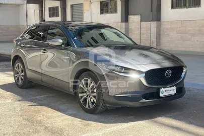 Car image 2