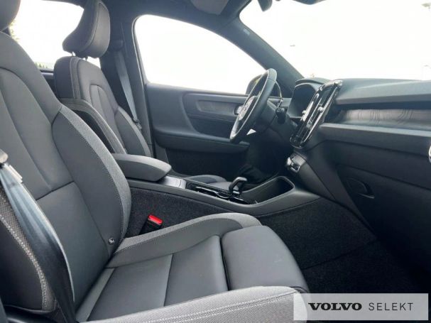 Volvo XC40 170 kW image number 9