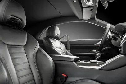 Car image 20