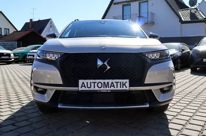 Car image 24