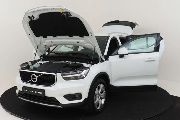 Volvo XC40 T2 95 kW image number 36