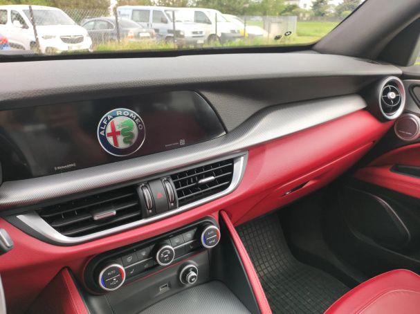 Alfa Romeo Stelvio 206 kW image number 14