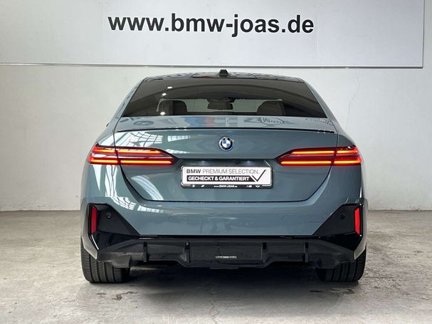 BMW i5 M60 xDrive 442 kW image number 13