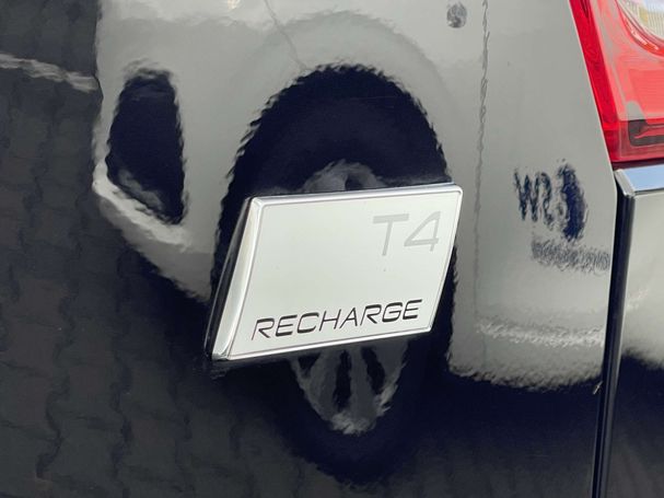 Volvo XC40 R Recharge T4 Design 155 kW image number 32