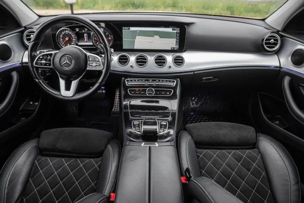 Mercedes-Benz E 220 d T 4Matic 9G-Tronic Exclusive 143 kW image number 30