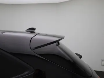 Car image 39