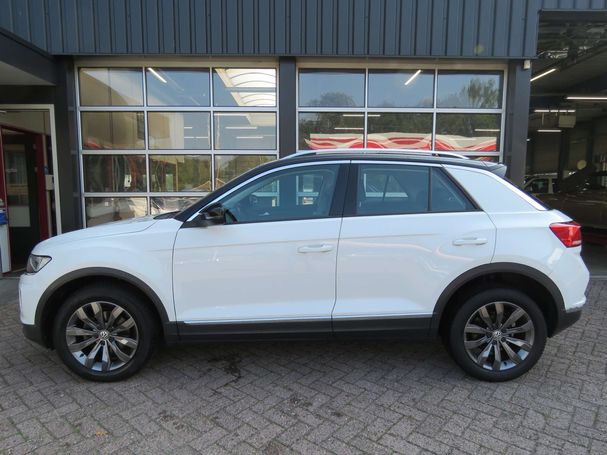 Volkswagen T-Roc 1.0 TSI Style 85 kW image number 4