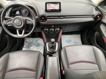 Car image 11