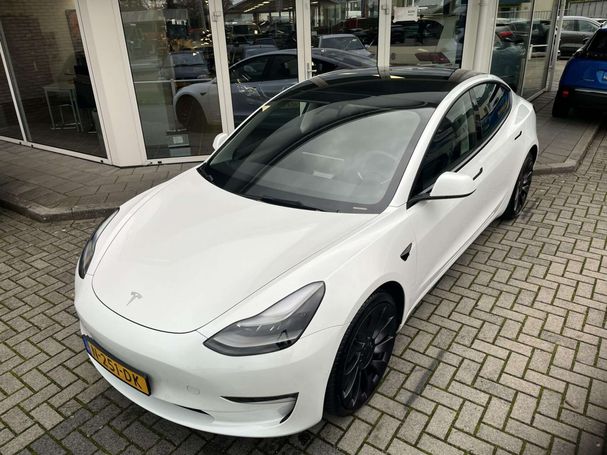 Tesla Model 3 Performance AWD 339 kW image number 14