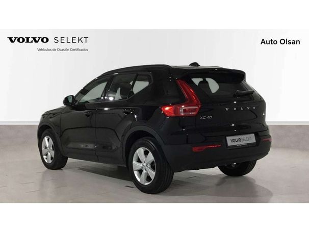 Volvo XC40 T2 Momentum 95 kW image number 5