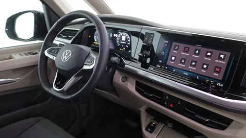 Car image 33