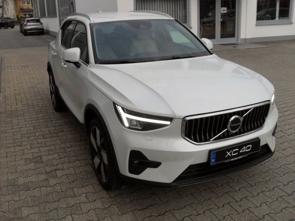 Volvo XC40 T5 Plus 192 kW image number 6