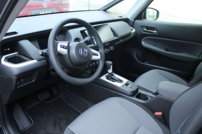 Car image 7