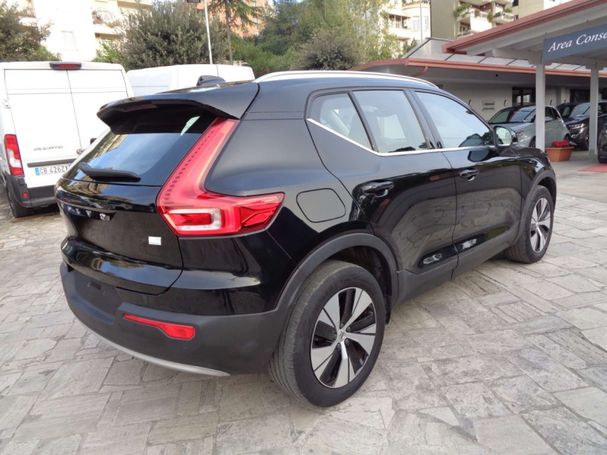 Volvo XC40 T5 192 kW image number 3