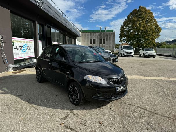 Lancia Ypsilon 51 kW image number 2