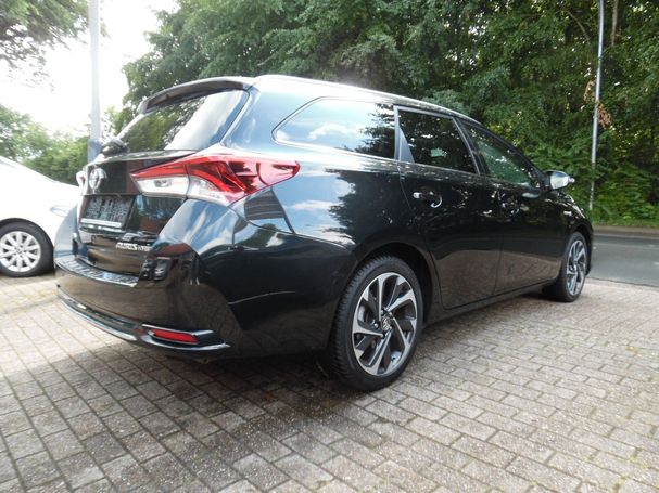 Toyota Auris Touring Sports 1.8 Hybrid Executive 100 kW image number 4