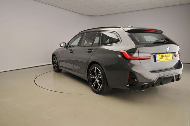 BMW 330 e Touring 215 kW image number 4