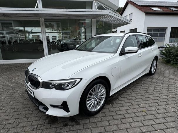 BMW 320 Touring e M Sport 150 kW image number 1