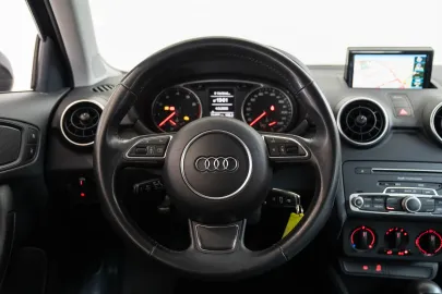 Car image 33