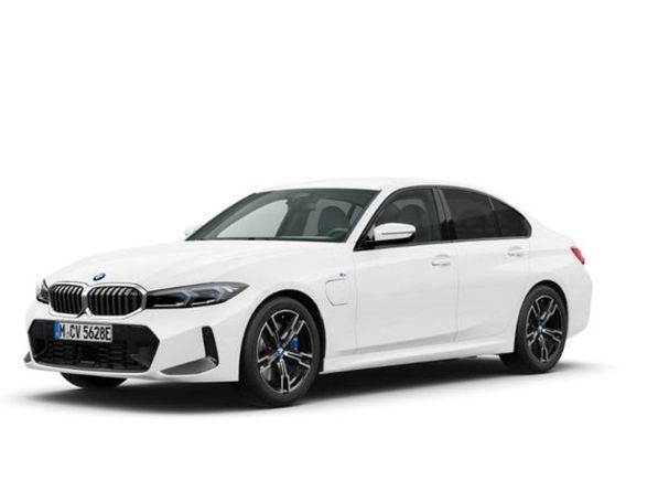 BMW 330 e M xDrive 215 kW image number 1